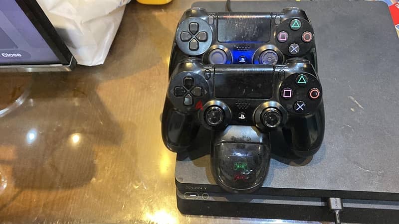PlayStation 4 slim 1 Tera 5