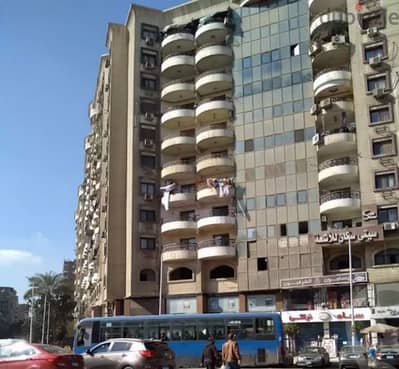 شقة للإيجار 200 م تقع في برج العز الحلمية الزتون علي الميدان القاهرة شقة للإيجار 200 م تقع في برج العز الحلمية الزتون علي الميدان القاهرة
