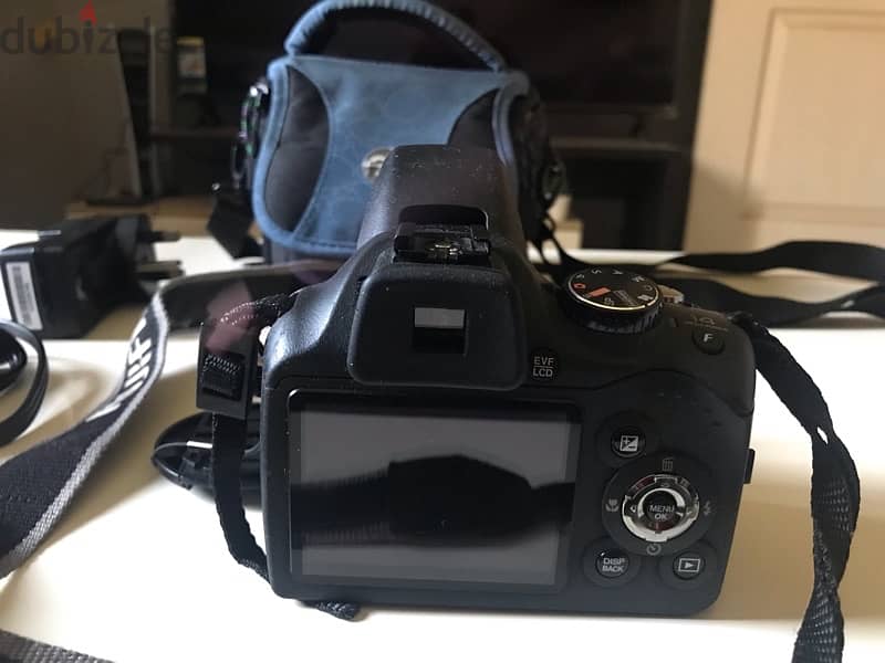 Camera Fujifilm Finepix SL310 3