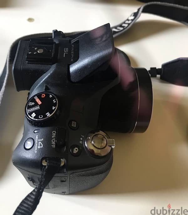 Camera Fujifilm Finepix SL310 4