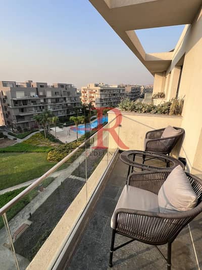 apartment  for rent Fully furnished  with pool view in v residence villette new cairo