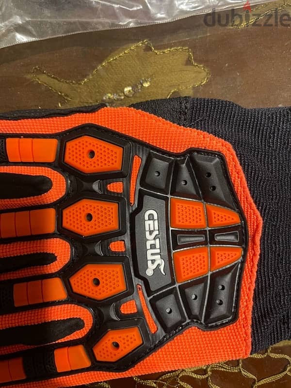 BECHTEL GLOVES جديد 3