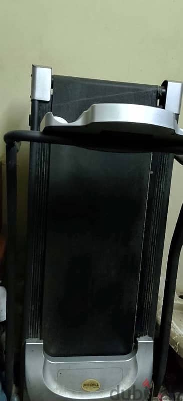 مشايه للبيع مستعمله بحاله الجديده لا يوجد بها اي اعطال