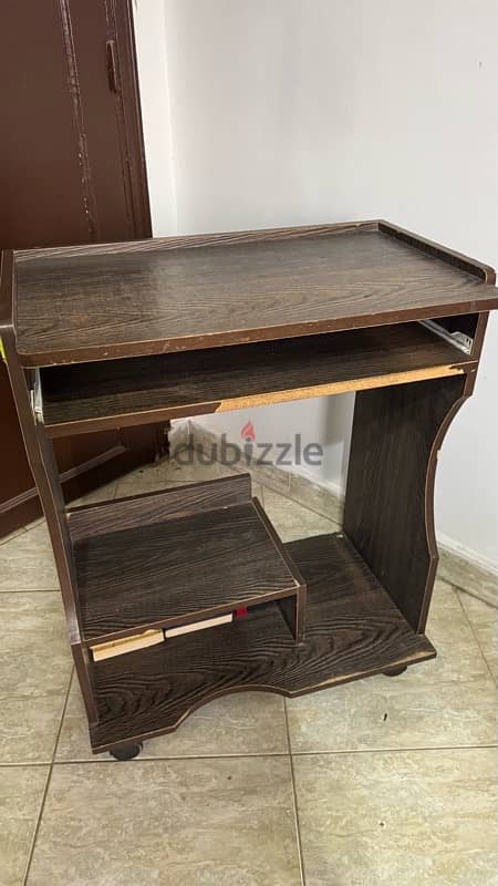 computer table 1