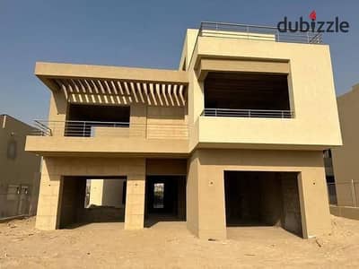 Luxury Villa Ready To Move in The Crown