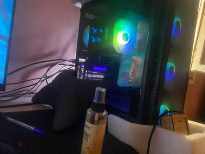 النوع جيمينج البراند msi Used Ram 32gb 3200 Hard 256 ssd