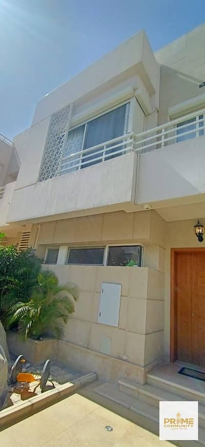 تاون هاوس  متشطب  تشطيب ألترا سوبر لوكس بموقع رائع بكمبوند أتريو الشيخ زايد للبيع Townhouse for sale in Atrio compound  Zayed city