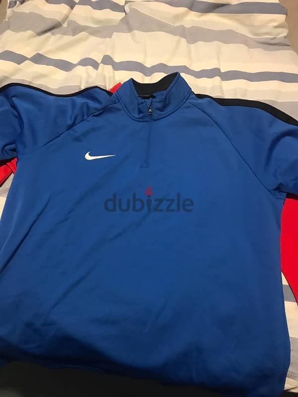 تشير  nike 2