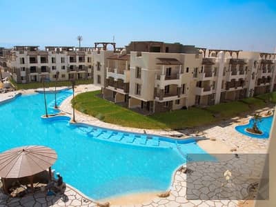 Two-bedroom chalet for sale on the sea, immediate occupancy, fully finished, in Ain Sokhna.
