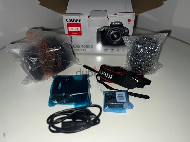 Camera Canon EOS 4000D 4