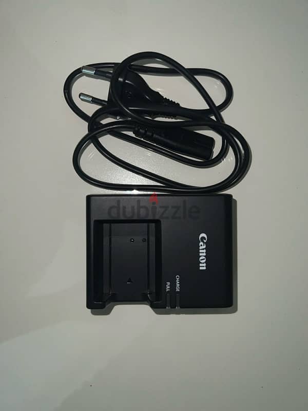 Camera Canon EOS 4000D 6