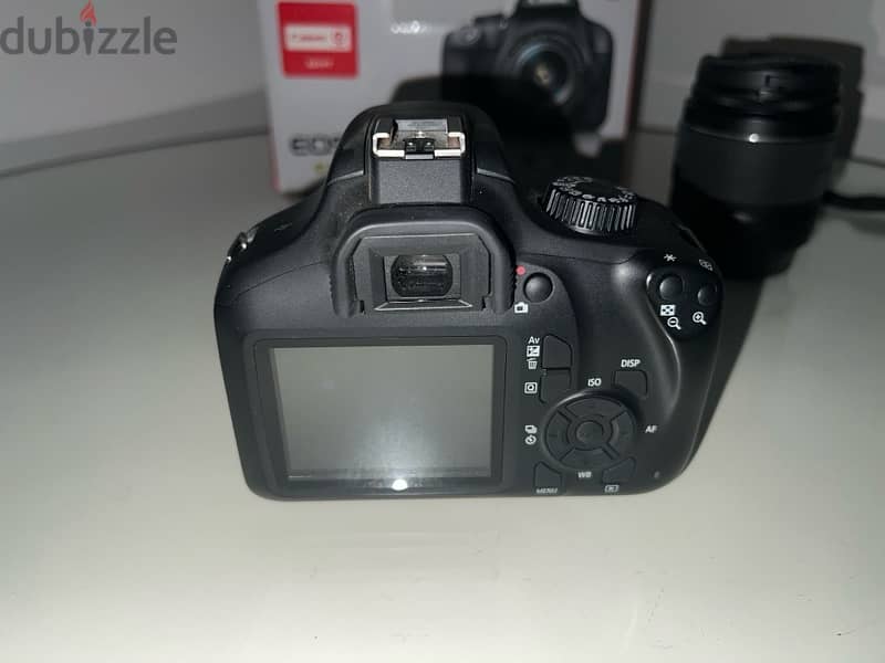 Camera Canon EOS 4000D 12