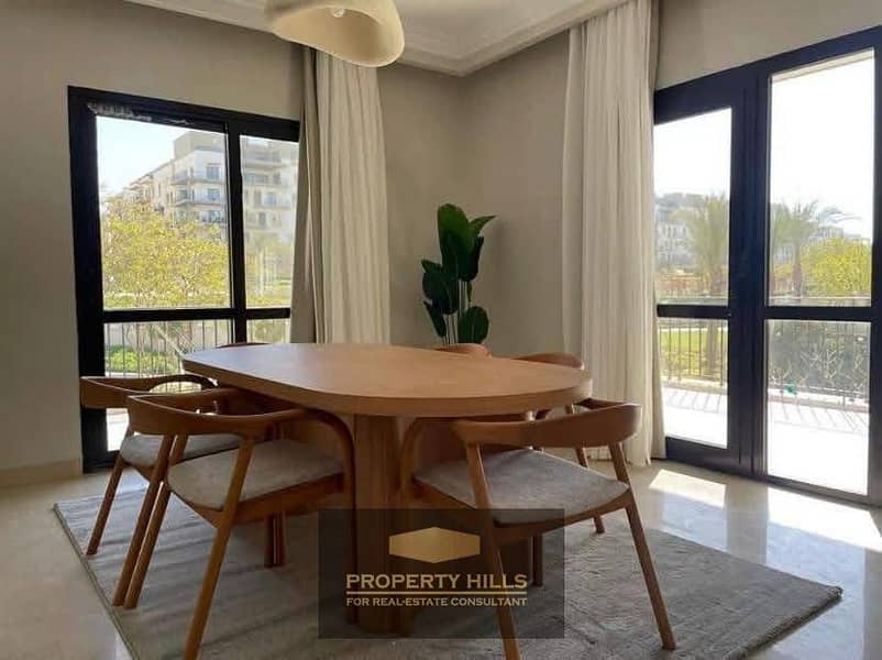 3 Bedrooms 206 sq.M Apartment for sale 5,000,000 EGP in Tara, Sheikh Zayed