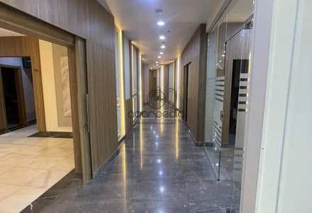فرصة مميزة بموقع استراتيجي بشارع يوسف السباعي  مكتب للايجار - موقع مميز جدا - بتشطيب كامل - 13,540$