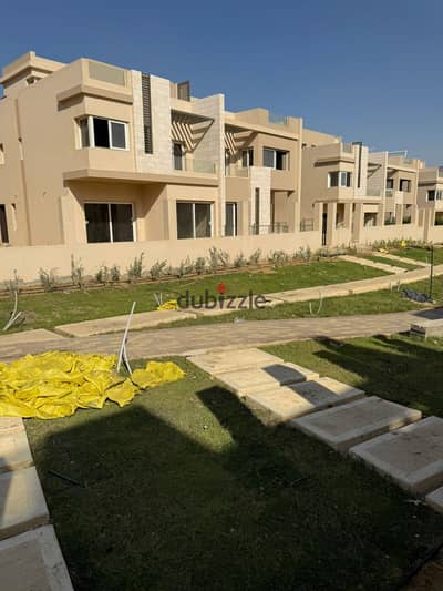Villa Ready To Move in Tawny Prim Location Next To New Giza