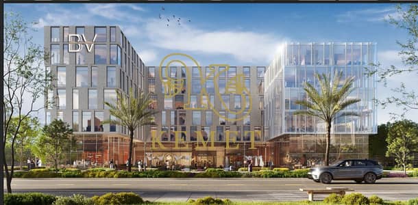 مبني STAND ALONE BULDING فرصة عظيمة 730م ارضي تجاري و 4 اداري تصلح لشركات كبري وبنوك جنب نادي ROYAL ومول اجورا استلام 3 سنين جولدن سكوير التجمع الخامس