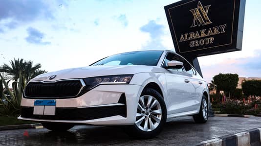 سكودا أوكتافيا 2025 سكودا - أوكتافيا  2025 30000 KM