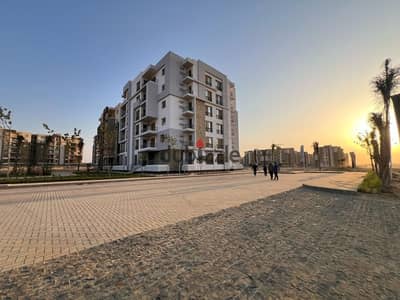 Inspect and take immediate delivery of a fully finished apartment in New Zayed, next to Emaar Compound – West View