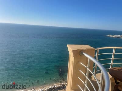 Furnished apartment, first row on the sea, for daily rent in Mandara, Alexandria
