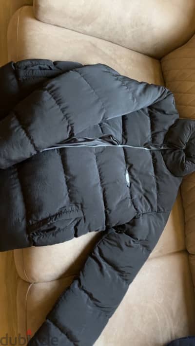 black puffer jacket