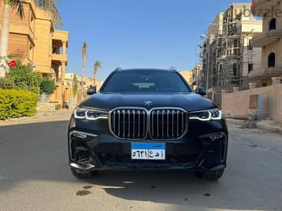 سيارا للايجار بي امx7 بسواق وبدون سواق موديلCar for rent BMW x7 _ 2022