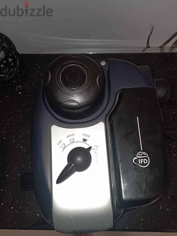 De'Longhi coffee machine 2