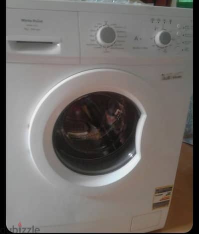 غسالة وايت بوينت 7 كيلو بحالة جيدة