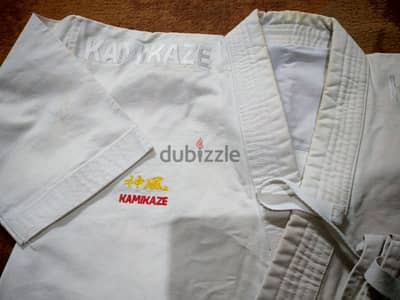 بدله كاتا كرتيه Kamikaze