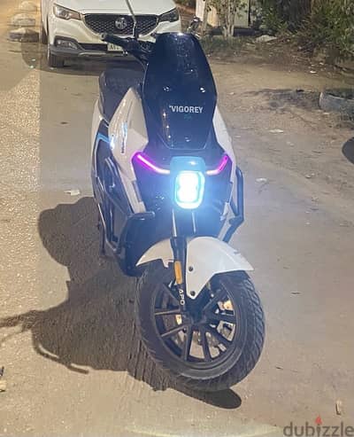 سكوتر لنسر 2000w بطريات ليد اسد