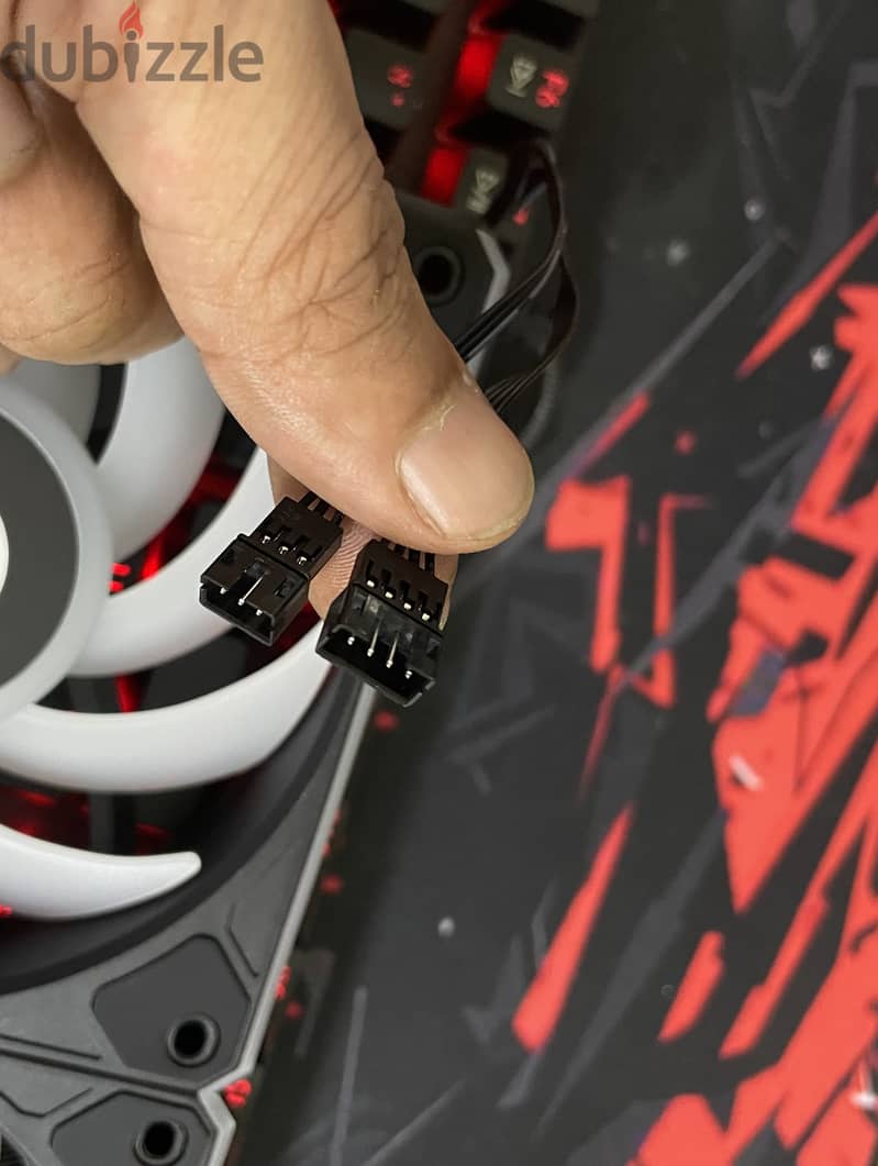 3*120 fans from Lian li hydroshift 4