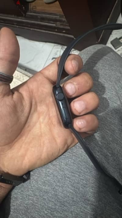ساعه ابل واتش بخاصية ال جي بي إس