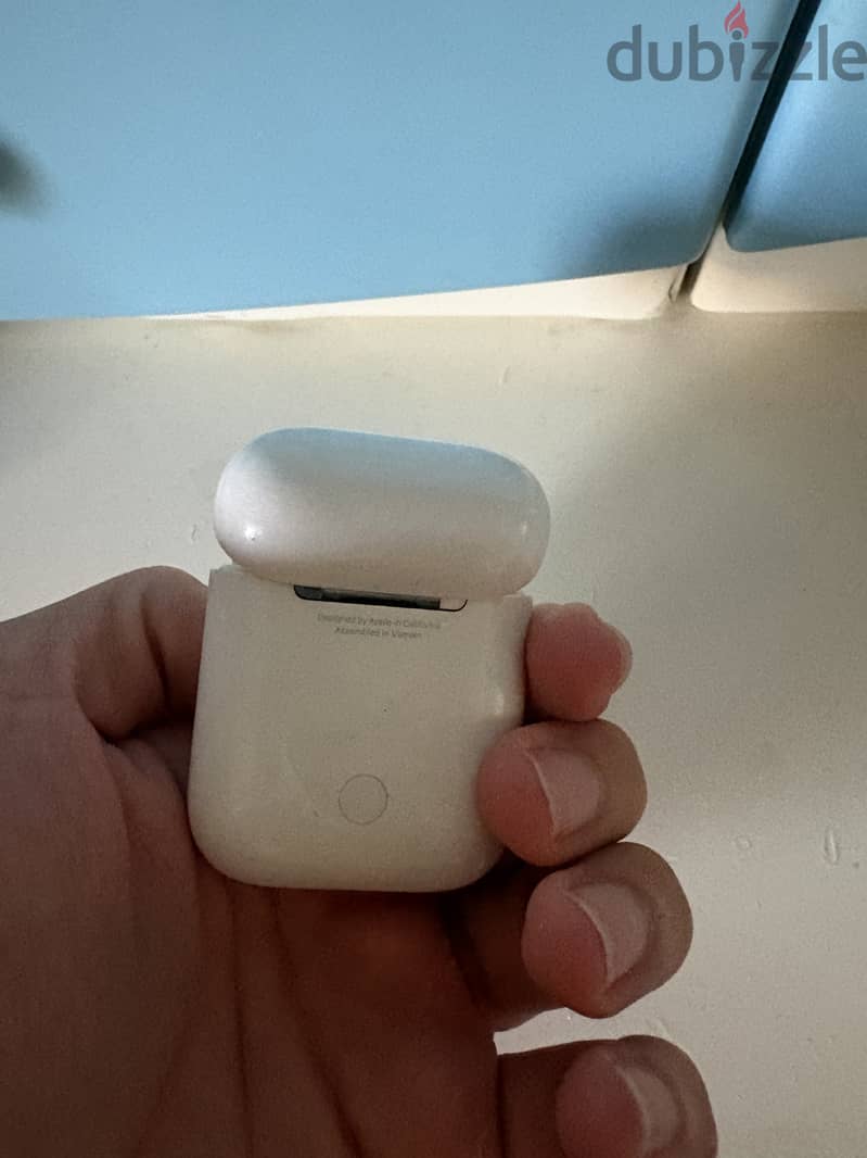 AirPods 2 authentic 3
