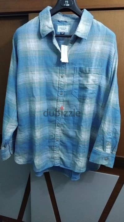 American Eagle shirt