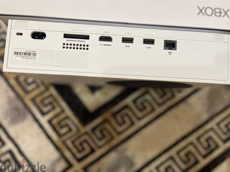 Xbox Series s 9