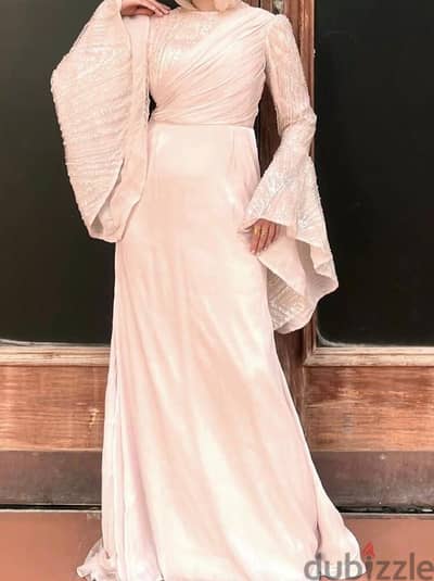 asmyn dress فستان من محلات اسمين برشدى