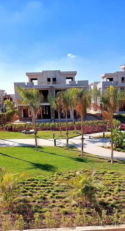 Prime Location – Ready to Move Villa in Sun Capital, October