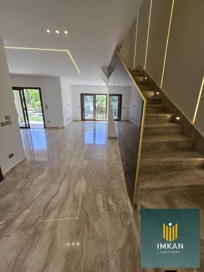 دوبلكس 242م متشطب + 100 متر جاردن ( استلام فورى ) للبيع بالتقسيط على 10 سنوات فى كمبوند فى مصر الجديدة على بعد دقائق من مطار القاهرة الدولى