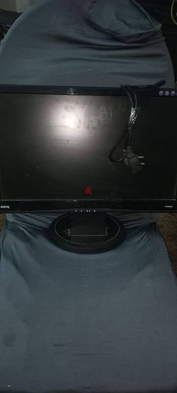 benq 16.9 inch 60hz