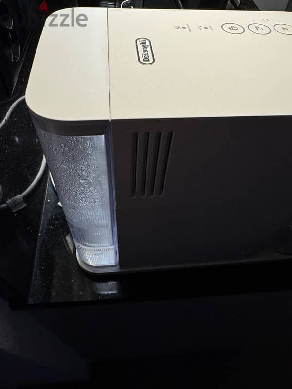 De Longhi Lattissima One - Nespresso Coffee machine - White 3