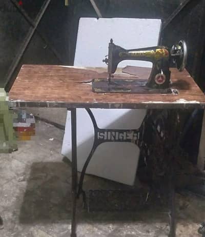 مكنة خياطة