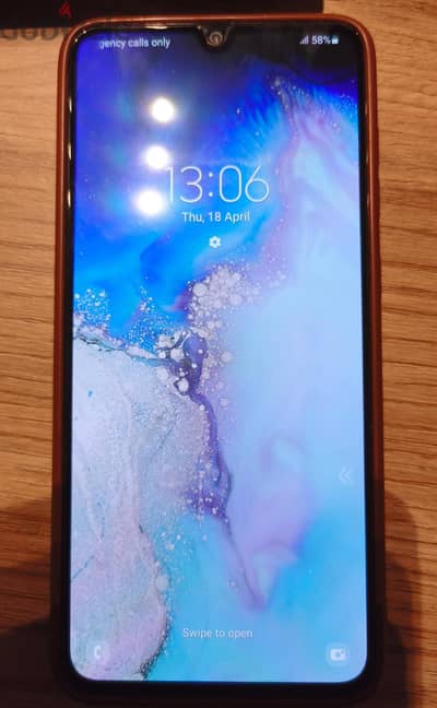 سامسونج a70 للبيع حاله ممتازه 6 ram + 128 GB