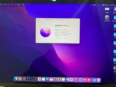 للبيع لابتوب ابل Macbook Pro 2019 i7 15inch