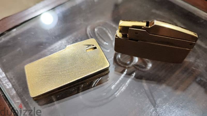 vantage Gold lighter 1