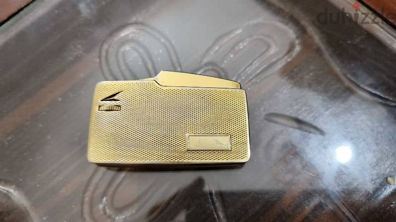 vantage Gold lighter 2