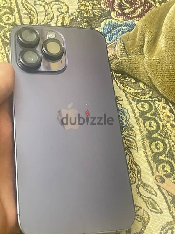 ١٤برو ماكس 3