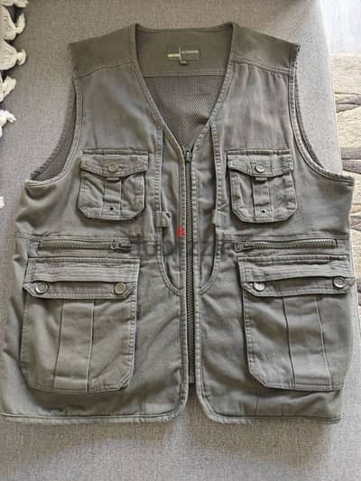 Vest Safari فيست خامه ثقيله حاله ممتازه