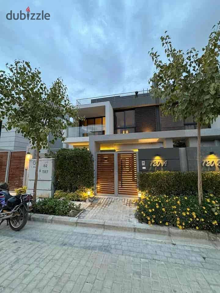 3 Bedrooms 220 sq.M Townhouse for sale 15,500,000 EGP in Atrio Compound, Sheikh Zayed