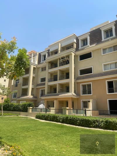 شقة للبيع بالتقسيط علي 12 سنة يوجد خصم 50% علي الكاش علي طريق السويس القاهرة الجديدة