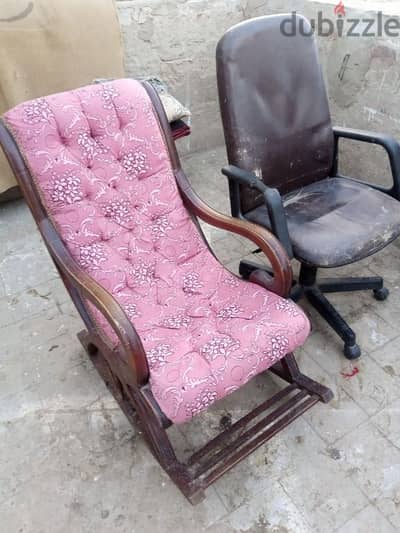 معروض للبيع