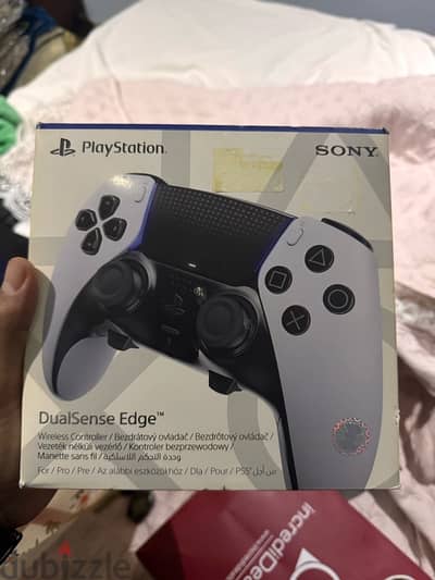 PlayStation 5 DualSense Edge Wireless Controller with Box بلايستيشن